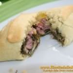 Panzerotti cicoria, salsiccia e provola I panzerotti finiti