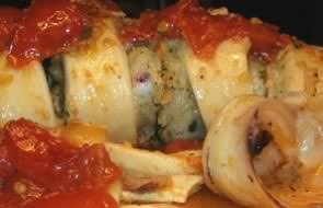Ricetta dei calamari ripieni al sugo