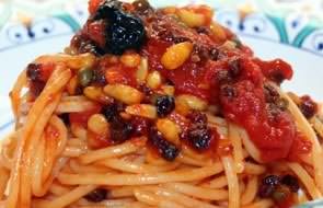 Ricetta spaghetti alla puttanesca