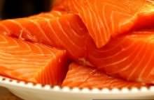 Salmone in crosta di sale