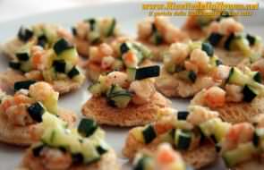 Tartine gamberi e zucchine