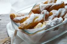 Treccine di Carnevale fritte alla ricotta