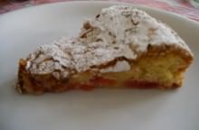 Torta di susine e mandorle