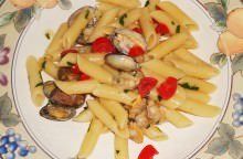 Pasta con vongole e San Marzano