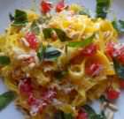 Tagliatelle in salsa di peperoni