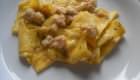 Maccheroni al ragù bianco di scampi e gallinella