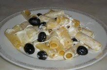 Pasta al forno in “bianco e nero”