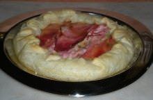 Quiche prosciutto cotto, porri, provola e piselli
