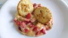 Zuppetta di crema e frutta con frollini all’olio e nocciole