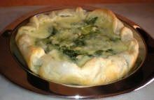 Torta salata con erbette e fagioli