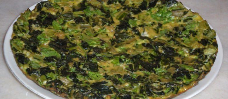 Frittata light al forno con cicoria e rucola