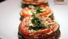 Mini parmigiana estiva di melanzane e pomodori con ricotta salata