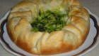 Torta salata sfiziosa con cime di rapa e olive rosatelle