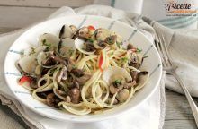 Spaghetti vongole e funghi