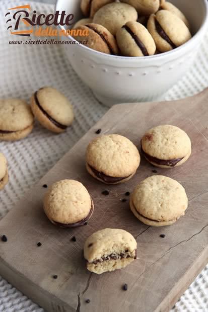 Baci di dama ricetta e foto