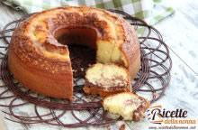 Ciambellone al bicchiere, semplicità e gusto in una ricetta senza bilancia