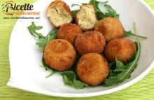 Con il cavolfiore e le patate puoi fare delle polpette buone come quelle classiche (e forse anche di più)