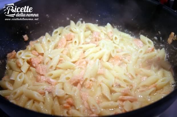 Ricetta Penne al salmone