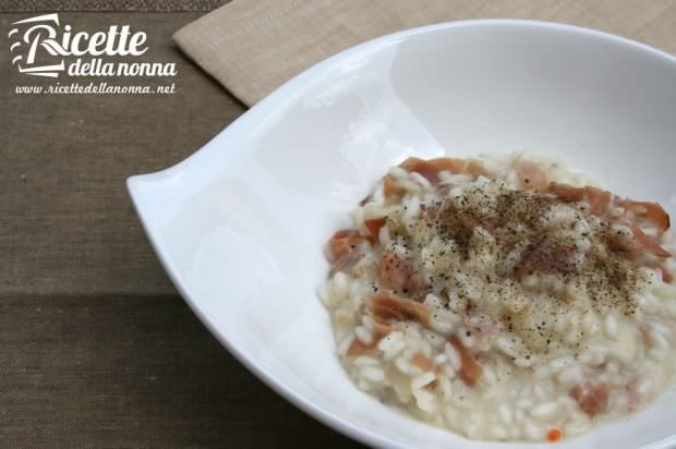 Risotto pere speck e brie ricetta e foto