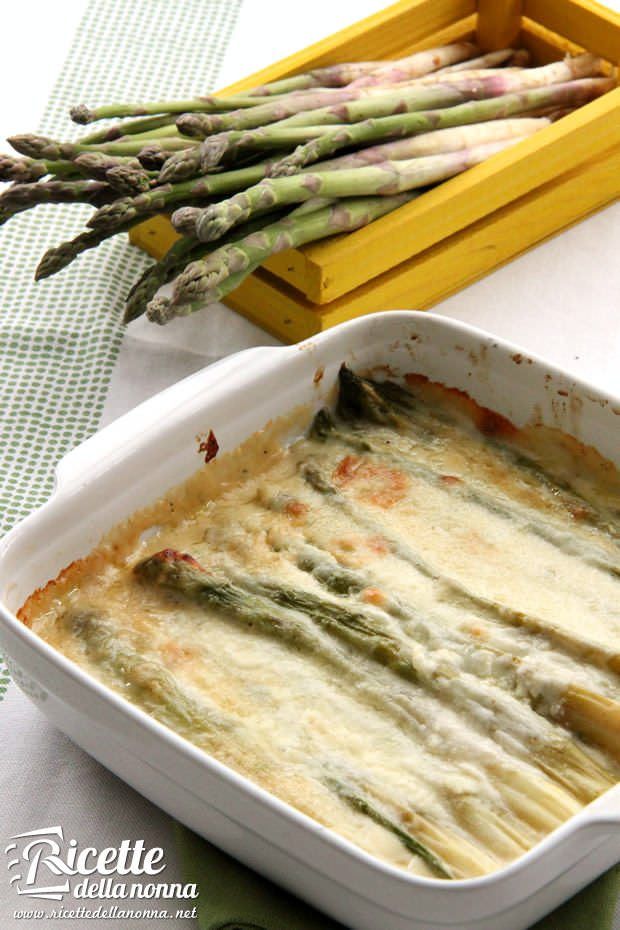 Asparagi alla parmigiana ricetta e foto