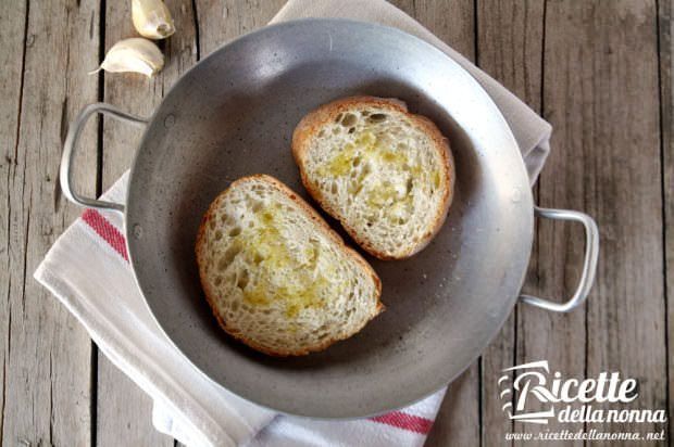 Bruschetta aglio e olio