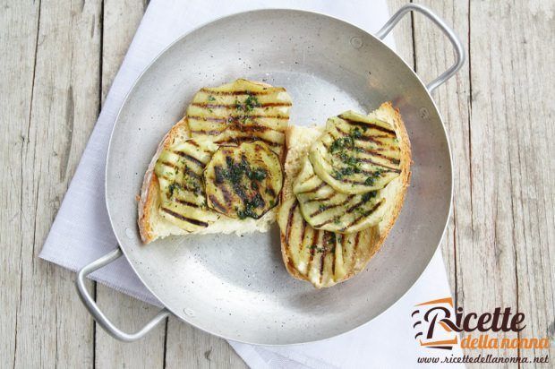 Bruschetta alle melanzane