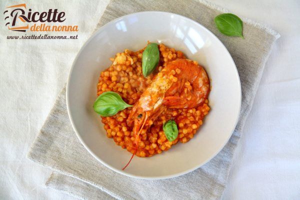 Fregola con gamberi e scampi