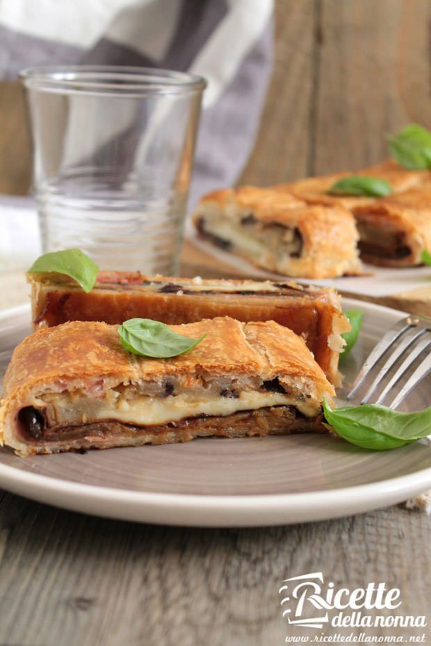 Rotolo pasta sfoglia con melanzane ricetta e foto