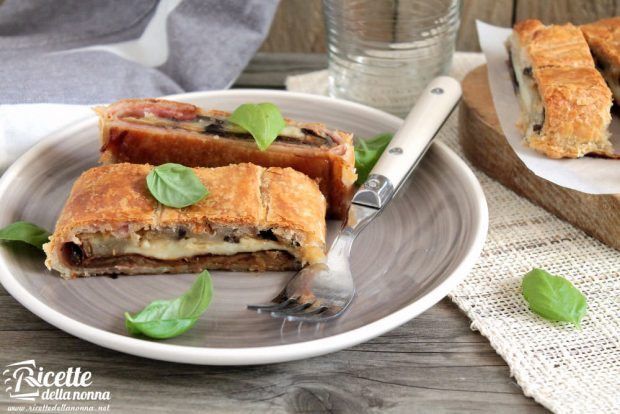 Rotolo pasta sfoglia con melanzane ricetta e foto