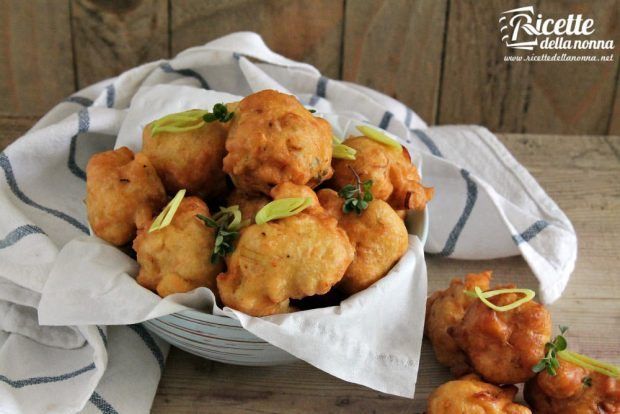 Frittelle di porri e ceci ricetta e foto