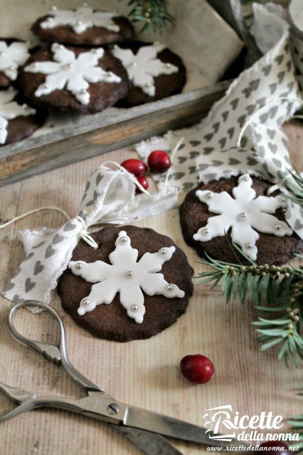 Biscotti in pasta di zucchero foto e ricetta