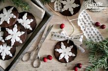 Biscotti con pasta di zucchero natalizi