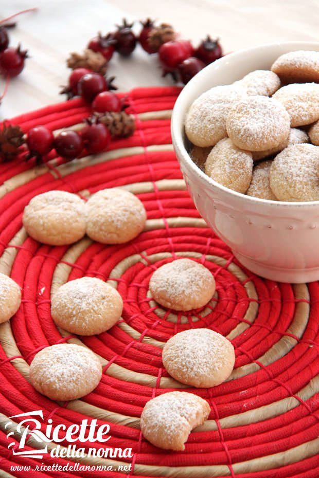 Biscotti palle di neve ricetta e foto