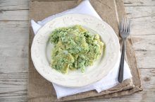 Ravioli di magro in salsa di broccoli