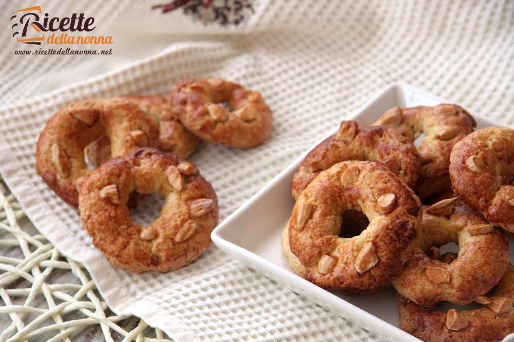 Biscotti Di Natale Uccia.Roccoco Ricette Della Nonna