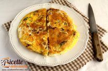 Frittata gustosa con salsiccia e speck