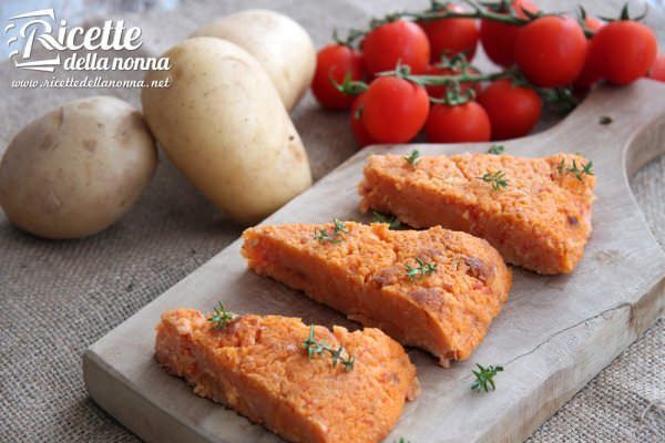 Torta di patate al pomodoro