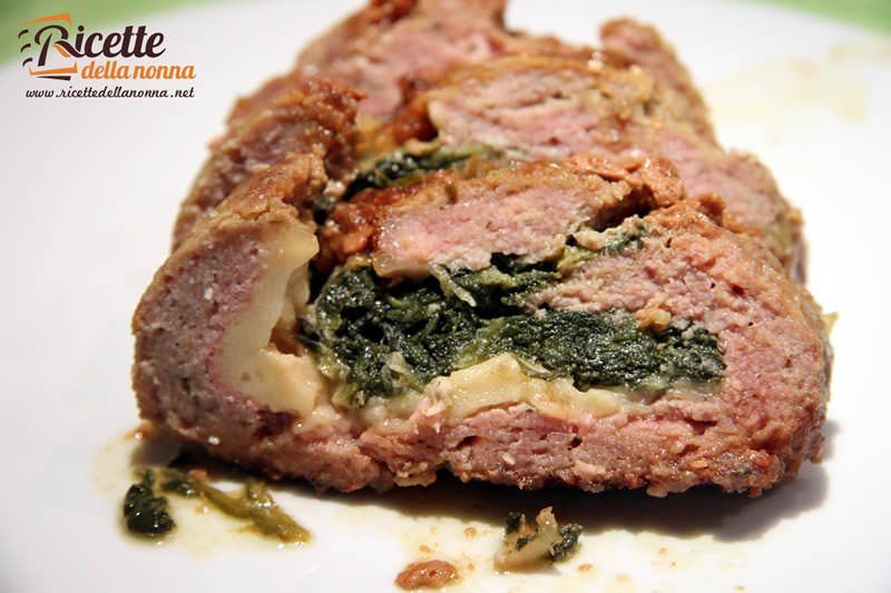 Polpettone ripieno di spinaci e provola | Ricette della Nonna
