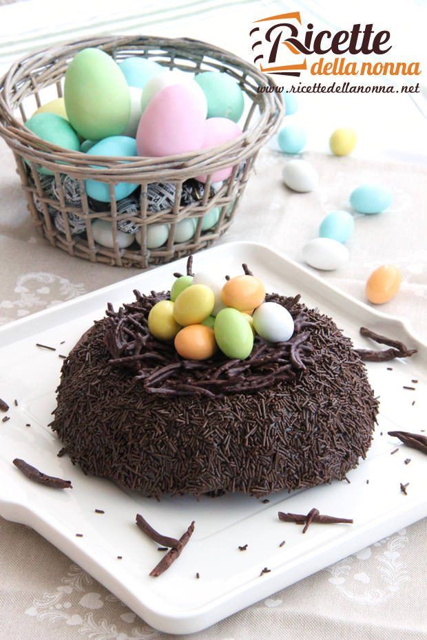 Torta nido di Pasqua al cioccolato ricetta e foto