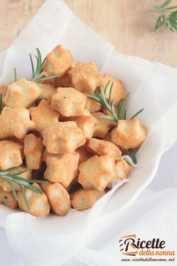 Biscotti al groviera e rosmarino ricetta e foto