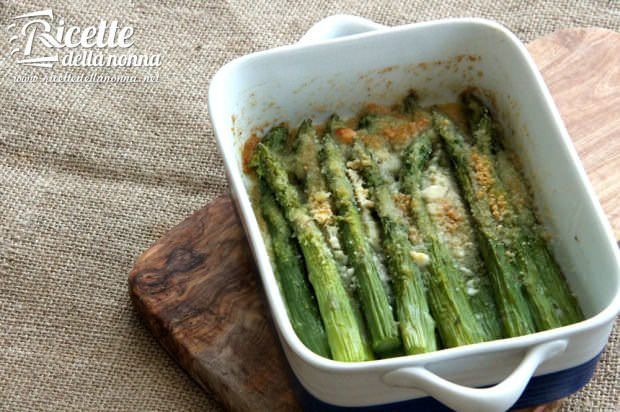 Ricetta asparagi gratinati