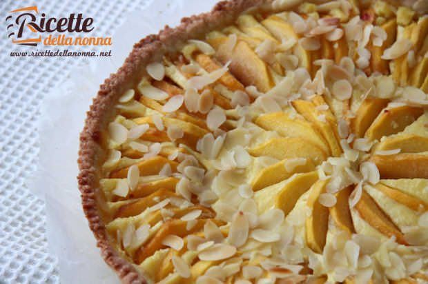 Ricetta crostata pesche mandorle