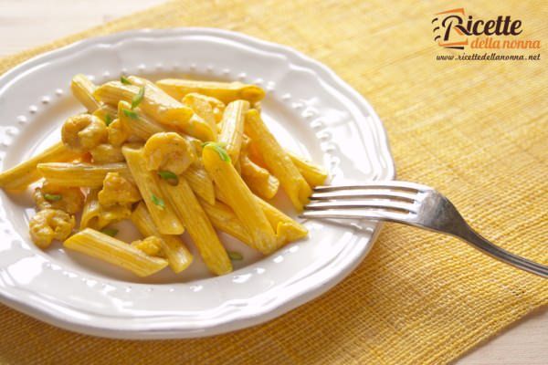 Penne panna, gamberi e zafferano