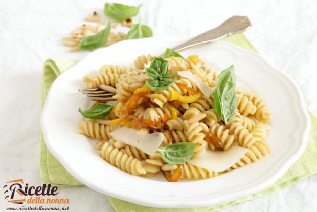 Ricetta Fusilloni alla crema di melanzane