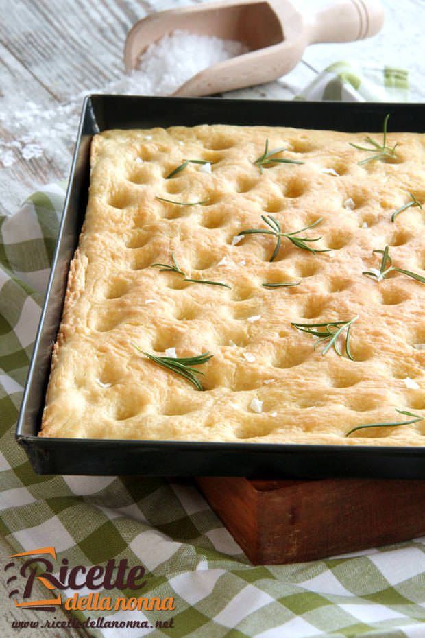 Focaccia classica ricetta e foto