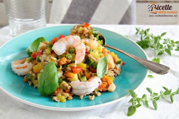 Insalata di farro e gamberi rosa