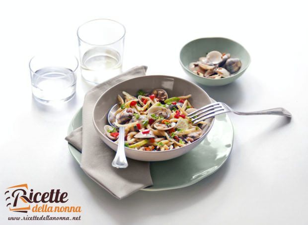 Pasta fredda alle vongole