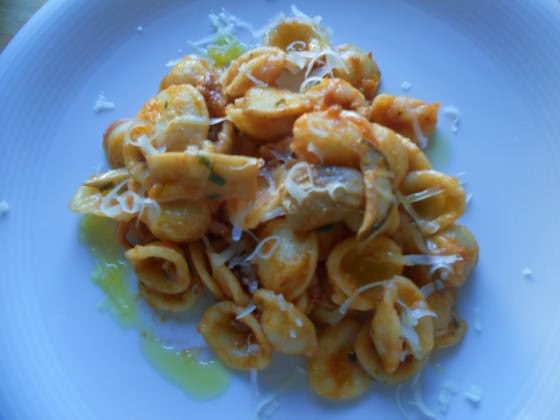 Foto di Orecchiette con salsiccia e funghi