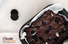 Brownies al cioccolato ripieni agli Oreo