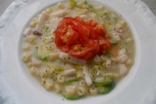 Minestra di finocchi e zucchine al profumo di mare